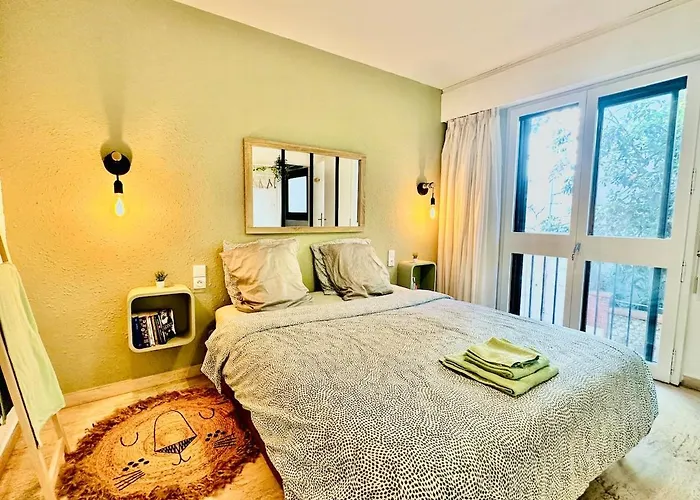 Le For 3 Guests Near Train Station * Perpignan